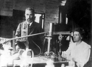 800px-Pierre_and_Marie_Curie
