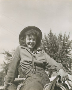 Cowgirl_at_the_Pendleton_Round-Up_(4986473545)
