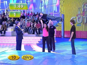 aneta lifting man for game show