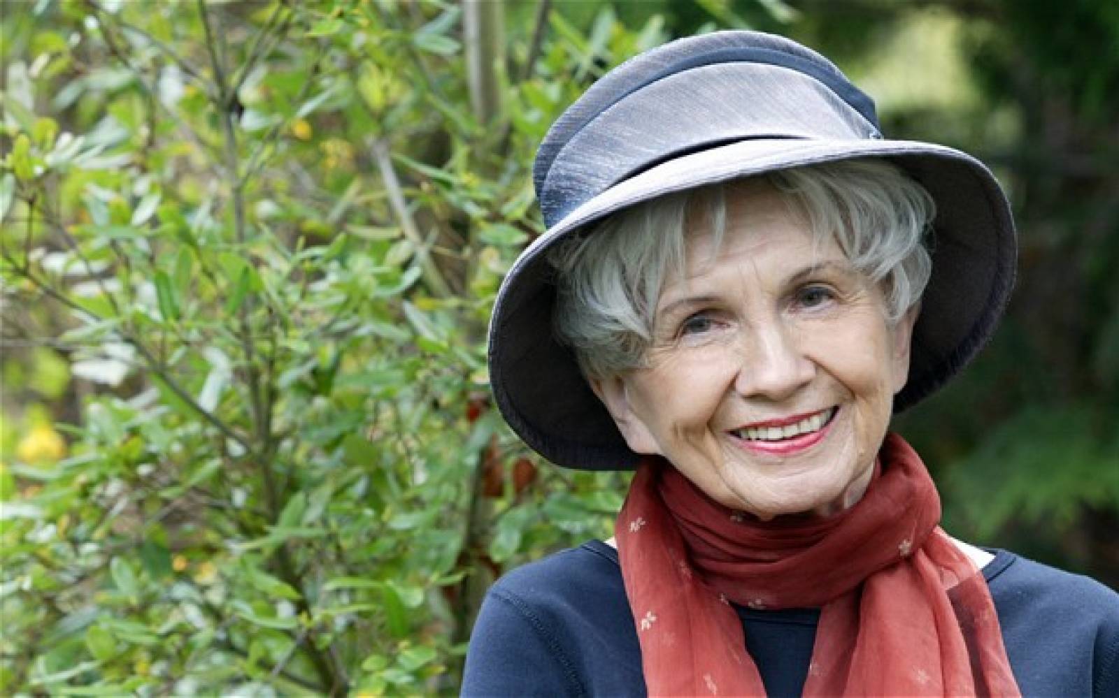 how-to-tell-if-you-are-in-an-alice-munro-story-the-toast