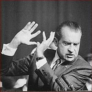 president-richard-nixon-hand-gestures