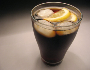 800px-Glass_cola