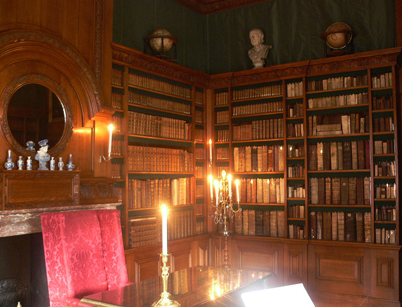 785px-Het_Loo_Palace_-_library