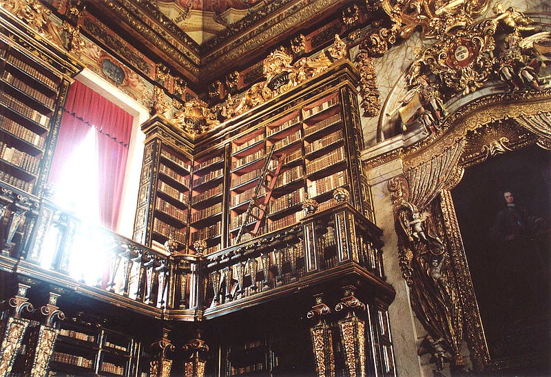 800px-Coimbra-Library1
