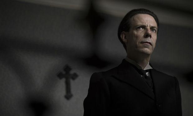 Noah-Taylor-in-And-Then-There-None