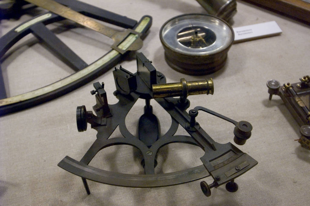 Sextant_et_compas